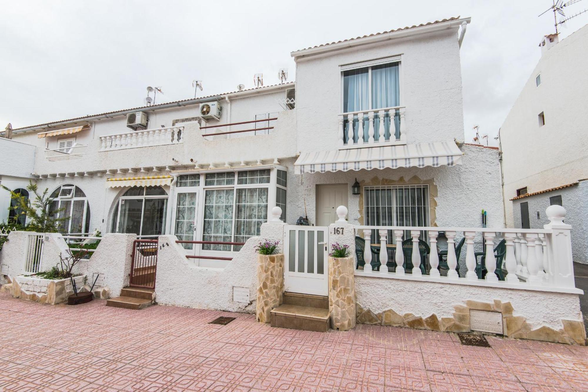 فيلا Casa En La Costa تورّيفيِخا المظهر الخارجي الصورة