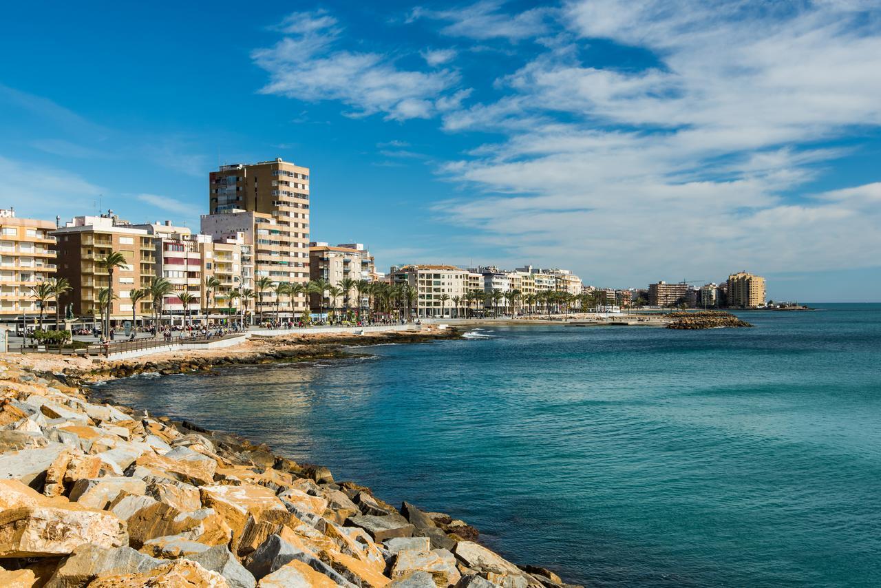 فيلا Casa En La Costa تورّيفيِخا المظهر الخارجي الصورة