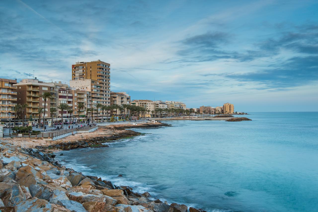 فيلا Casa En La Costa تورّيفيِخا المظهر الخارجي الصورة